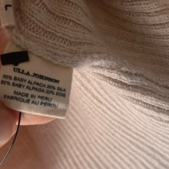 $495 Ulla Johnson Alpaca & Silk Puff Sleeve Sweater - Picture 3 of 3